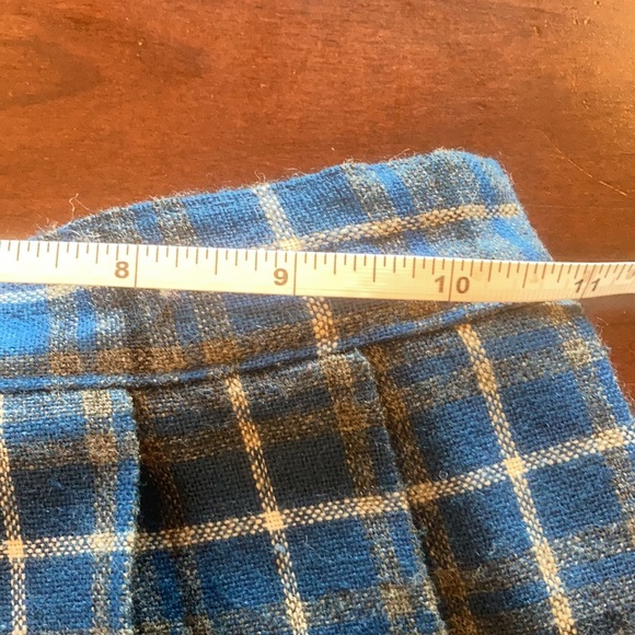 Vintage Girls Pleated plaid skirt - Picture 8 of 9